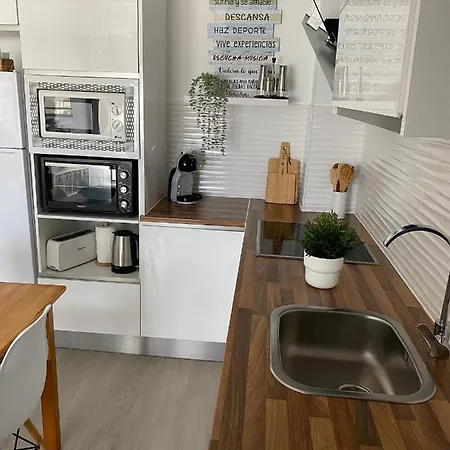 Duque Mar 1, Torre Del Mar - Home Rent Malaga Apartment Torre Del Mar